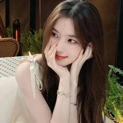 眼里余光都是你